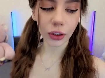 jenie_fire — Anal plug play [258 tokens left] Do you believe in love from the first sight ?0.o #anal #teen #deepthroat #skinny #18