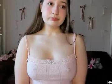 Freechat jenniekitty on Chaturbate