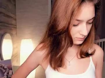 jessilebow — GOAL: make y day happy<3 [17 tokens remaining] Hi everyone! Help me to get 10 thumbs up<3 #18 #teen #new #shy #young