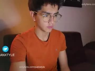 juancamroom — goalCUM #bigdick #uncut #bush Welcome to my room, #18  #asian [2000 tokens remaining]