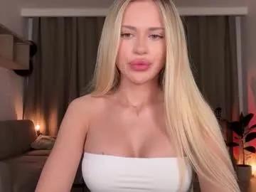Freechat julia_rle on Chaturbate