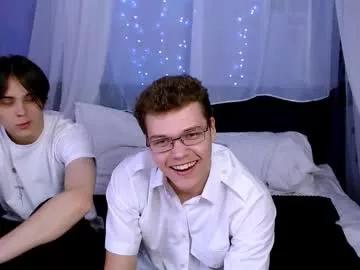 Away karl_mans on Chaturbate
