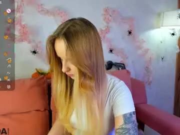 Freechat katrina_bail on Chaturbate