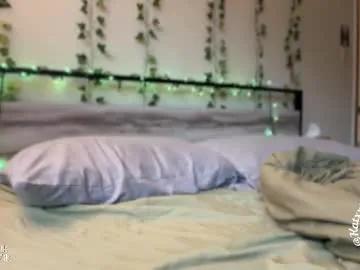 Chaturbate katxxgolding is Freechat katxxgolding — cozy cuddle day in bed #cute #curvy #bigboobs #new #young
