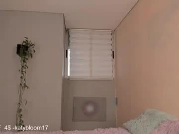 Freechat katybloom_ on Chaturbate