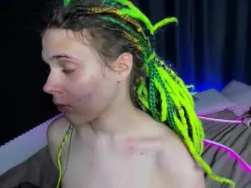 Freechat kiki_krash on Chaturbate