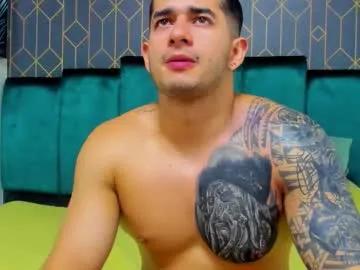 Freechat king_falconer on Chaturbate