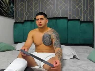 Freechat king_falconer on Chaturbate