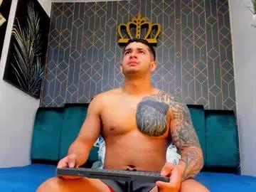 Freechat king_falconer on Chaturbate