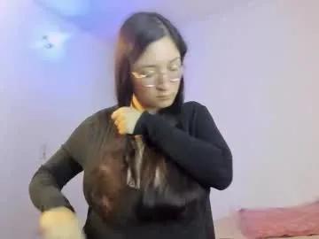 Freechat latinsweetx19 on Chaturbate