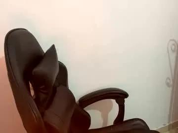 Freechat laura_d23 on Chaturbate