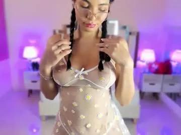 Freechat lauramartin1 on Chaturbate