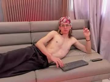 lior_evan — Looking for a suggar daddy ;) join if u are horny or want to have a good chat hehe;) #18 #gay #anal #teen #saliva