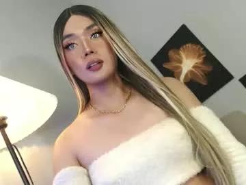 Freechat lovers_moon22 on Chaturbate