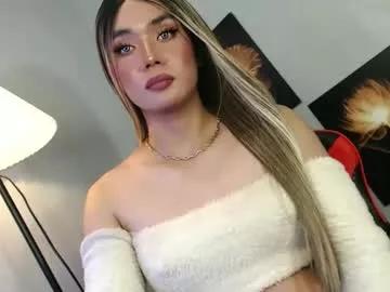 Freechat lovers_moon22 on Chaturbate