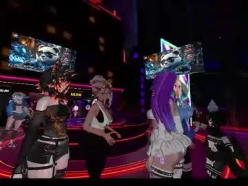 Freechat loveuniversal7777 on Chaturbate