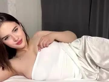 Freechat lucykillay on Chaturbate