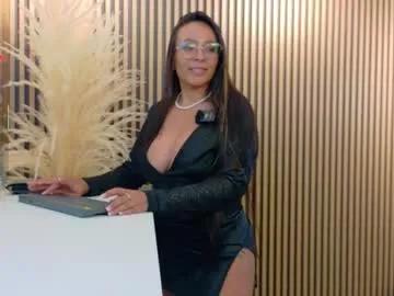 lulu_072 — GOAL: Spanking ass + white cream [599 tokens remaining] Heels, Pantimedias and legs for your fantasies #milf #heels #bigass #smile #bigboobs