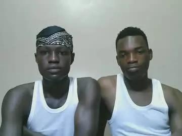 Freechat luoislove on Chaturbate