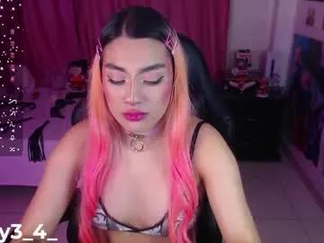 Freechat lyli3_4 on Chaturbate