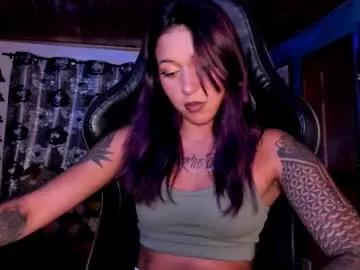 Freechat mavis_fuentes on Chaturbate