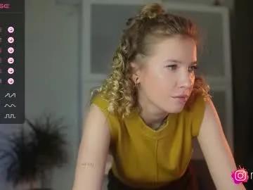 mel_collins — GOAL: worship your mistress [5555 tokens remaining] MEOW! * let's have fun together! check my /menu #feet #femdom #ahegao #findom #braces