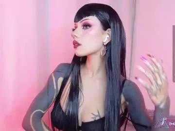 Freechat menasaurio_ on Chaturbate