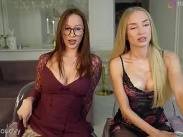 mia_cloudy — HOT KISSING WITH TONGUE [700 tokens left] LAST GOAL CUMING ON FACE 2 DILDO ! ! #bigboobs #anal #fuckpussy #blowjob #longtongue