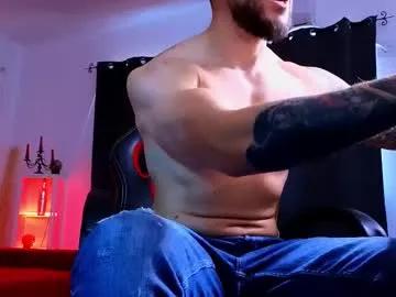 Freechat mightyaaron on Chaturbate