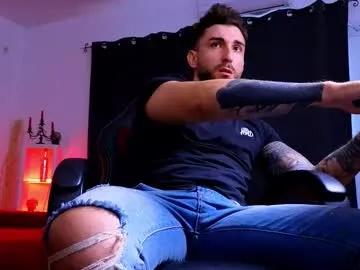 Freechat mightyaaron on Chaturbate