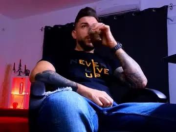 Freechat mightyaaron on Chaturbate