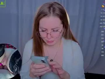 Freechat mika_bloom on Chaturbate