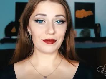 Freechat missbeverlymills on Chaturbate