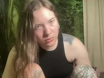 Freechat mo0n_goddess on Chaturbate
