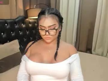 Freechat monstrouscockdivaontop on Chaturbate