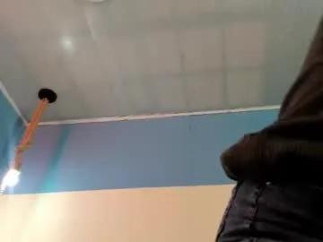 Freechat moon_winy on Chaturbate