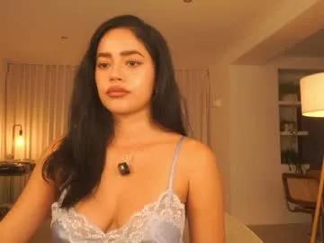 Freechat n_o_v_a on Chaturbate