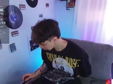 Chaturbate nick_bangover is Freechat nick_bangover — Hey I do a great cum show!!! #party #master #bdsm #feet #uncut