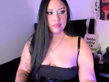 Freechat nicoleozzyy on Chaturbate