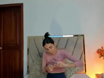 ninacavallli on Chaturbate 