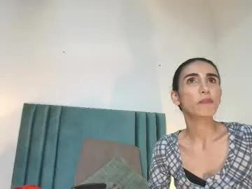 ninacavallli on Chaturbate 