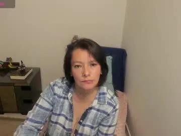 Freechat nuit_rose on Chaturbate
