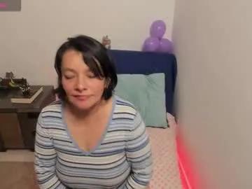 Freechat nuit_rose on Chaturbate
