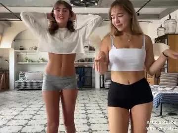 Freechat oofbabe__ on Chaturbate