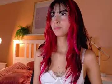 Freechat parisfox_ on Chaturbate