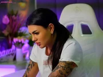 perfectt33n — #Lovense ON ! make me #squirt with my special patterns 199/299/399/599/1212 ! check my /tipmenu for more of me #lovense #anal #feet #bigass