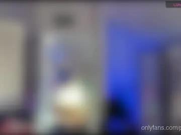 Freechat petitejewel on Chaturbate