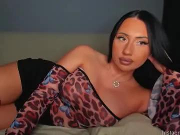 Freechat qsstess on Chaturbate