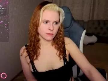 Freechat rocky_foxy on Chaturbate