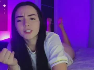 sarah_swtt — Hi, Good Vibes today, lush on for you  - Goal: suck fingers [68 tokens left] #18 #lovense #natural #feet #skinny